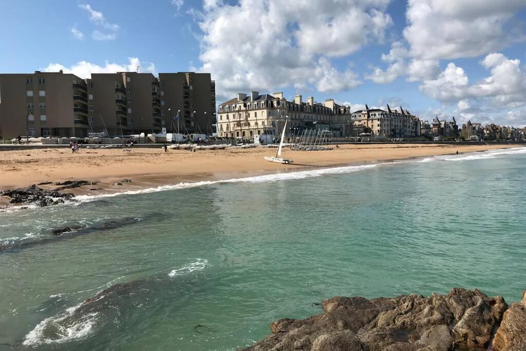 Ideal - Plage, Jardin & Jacuzzi, Proche Plage Et Thalasso - 1 A 6 Personnes サン・マロ エクステリア 写真